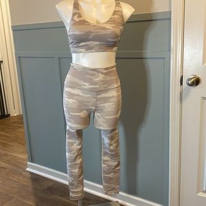Athleta Elation 7/8 tights and top